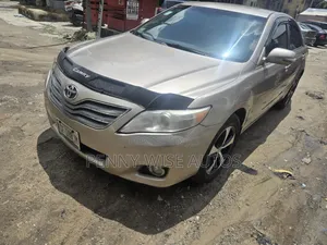 Toyota Camry 2007 Gold