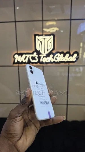 Apple iPhone 11 128 GB White