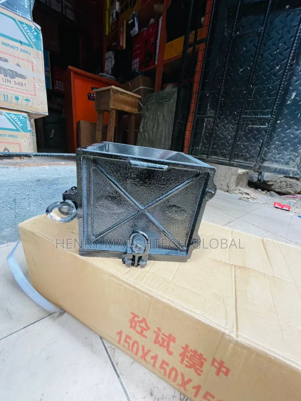 Cube Mould