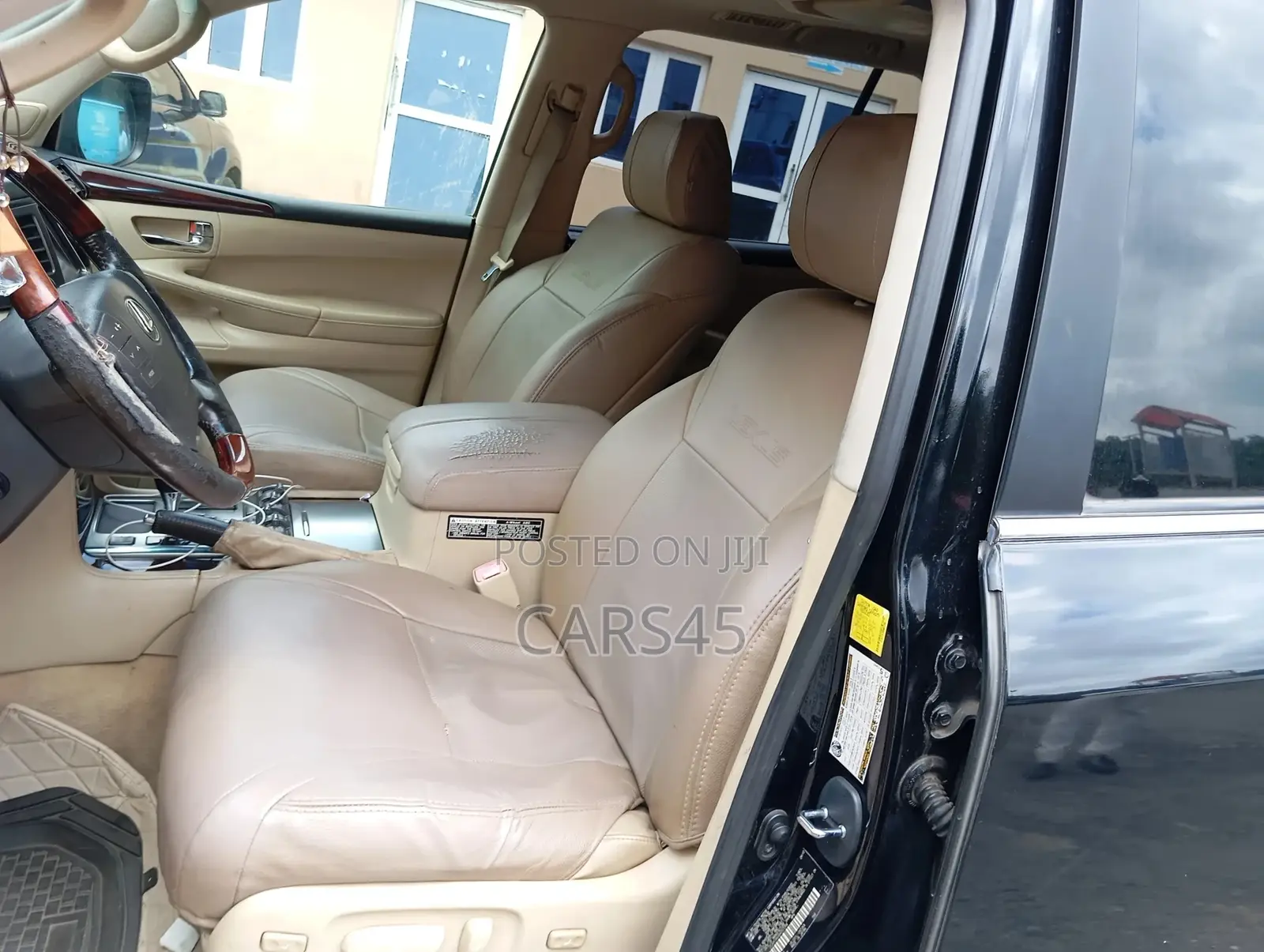 Lexus LX 2011 Black