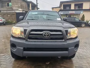 Toyota Tacoma PreRunner Regular Cab 2010 Black