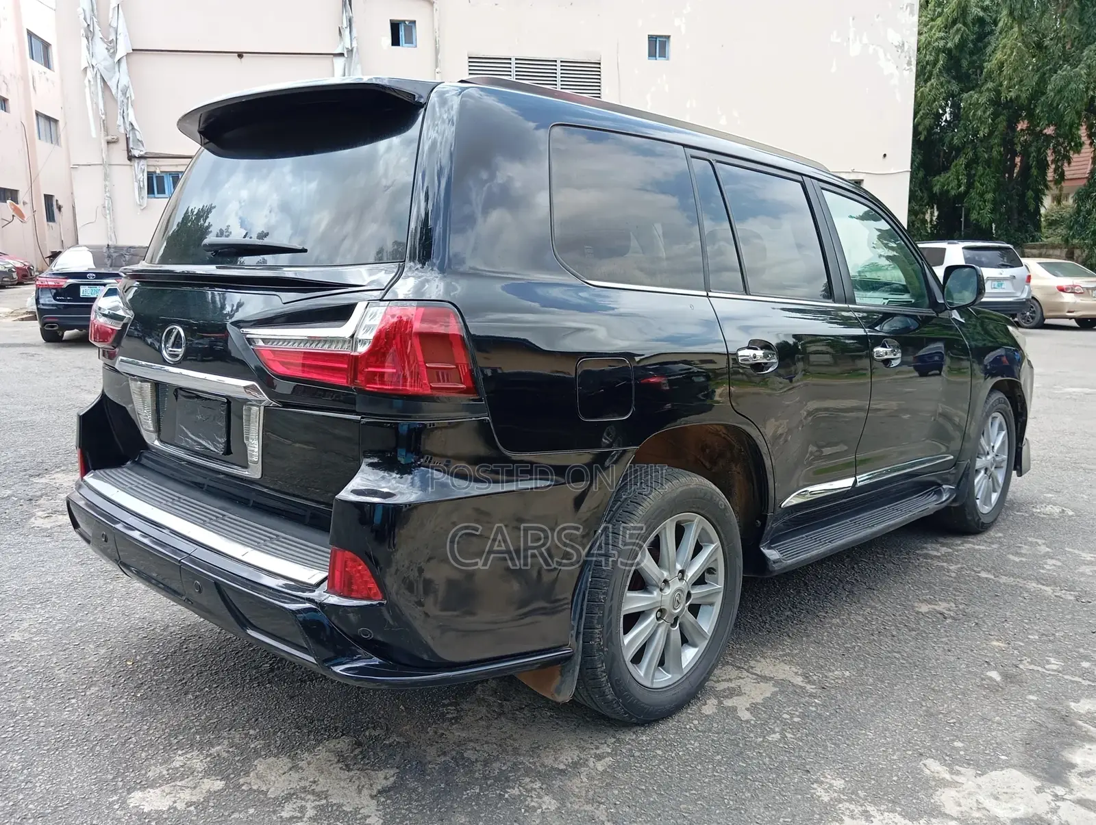 Lexus LX 2011 Black