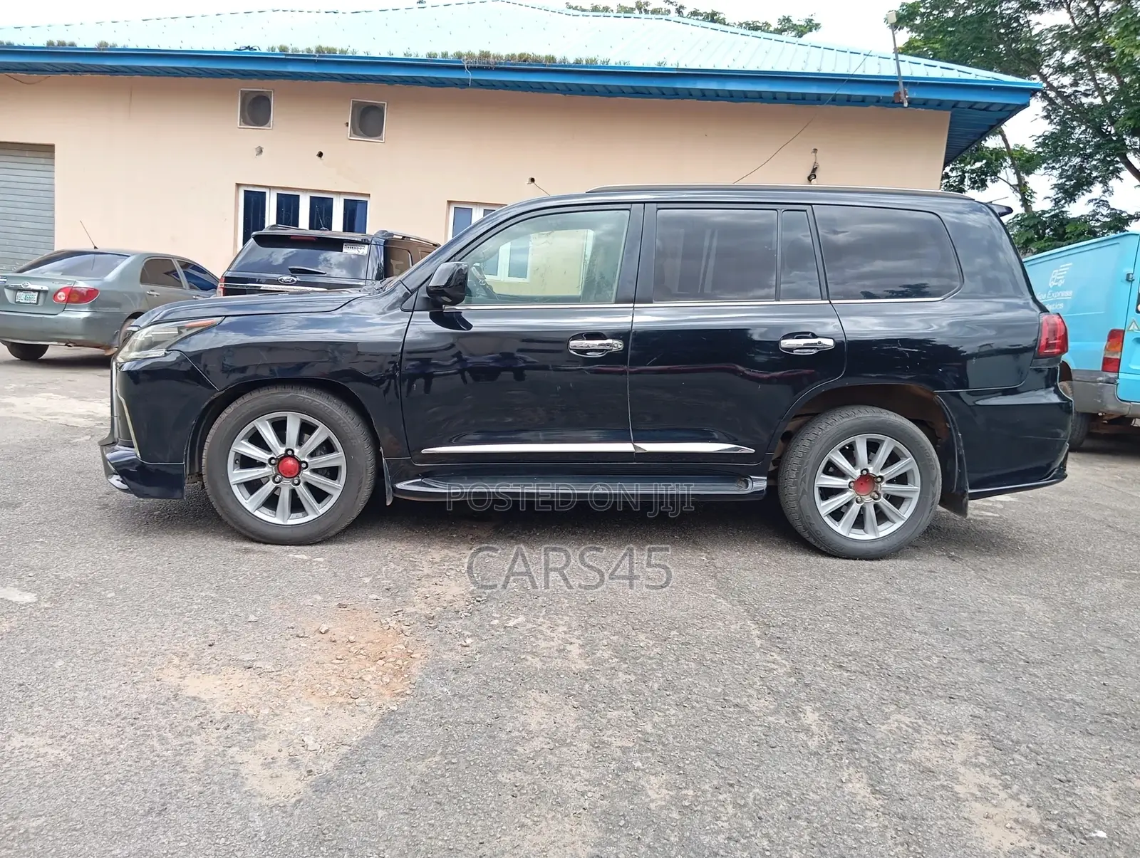 Lexus LX 2011 Black