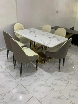 Complete Set of Dining 6 Seaters