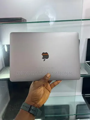 Laptop Apple MacBook Pro 2019 16GB Intel Core i7 SSD 512GB