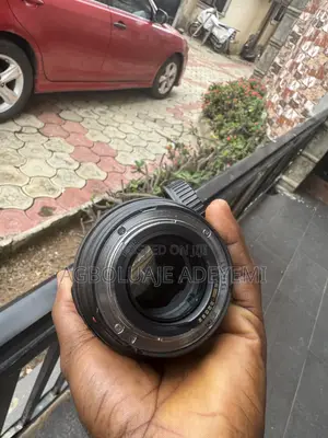 Canon 24-70mm F2.8
