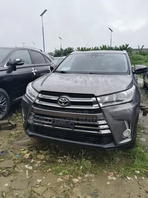 Toyota Highlander XLE 2019