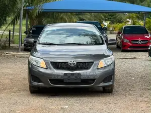 Toyota Corolla 2010 Gray
