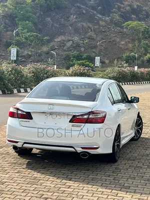 Honda Accord 2017 White