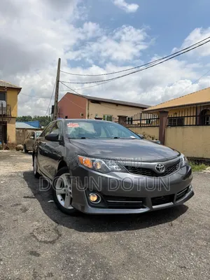 Toyota Camry SE Limited Edition 4dr Sedan (2.5L 4cyl 6A) 2012 Gray