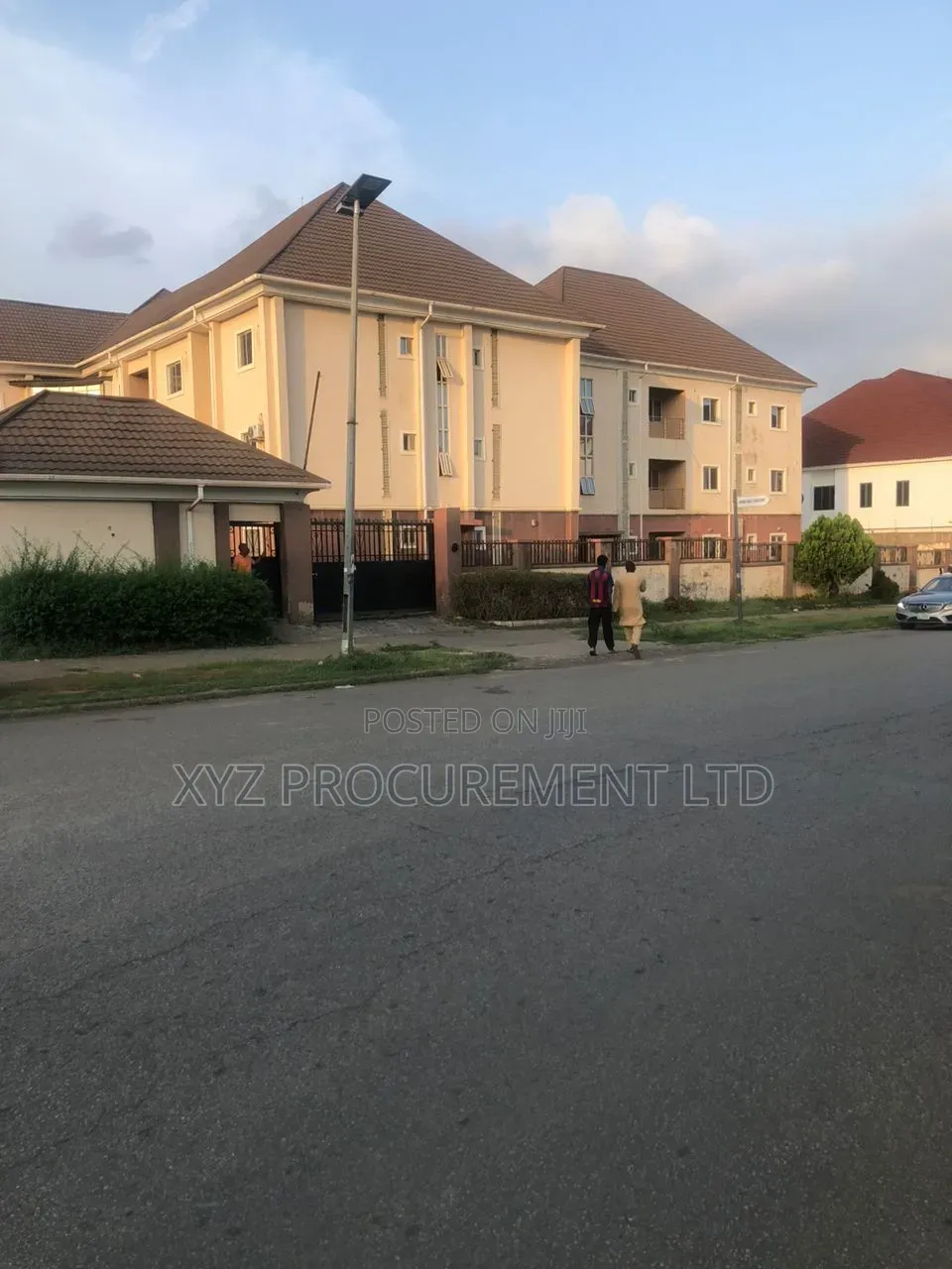 Apartments Building With Over 100 Rooms