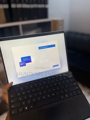 Laptop Microsoft Surface Pro 8 8GB Intel Core i5 SSD 256GB