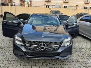 Mercedes-Benz C300 2016