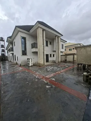4bdrm Duplex in Apple Junction for sale