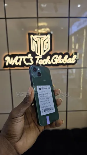 Apple iPhone 13 256 GB Green