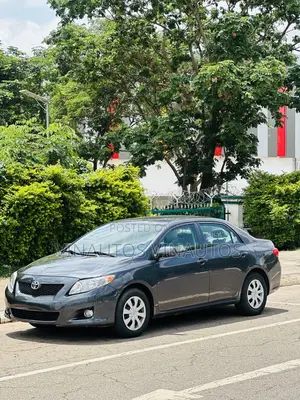 Toyota Corolla 2009 Gray