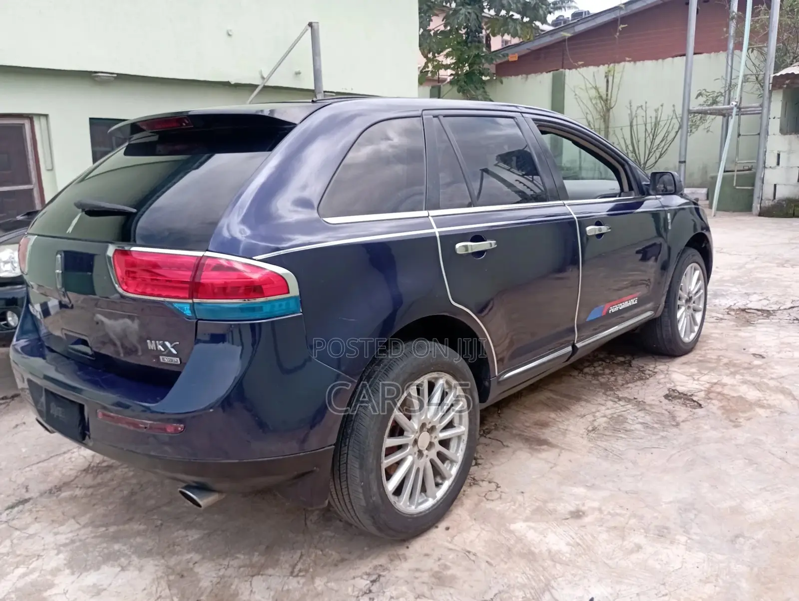 Lincoln MKX 2011 Blue