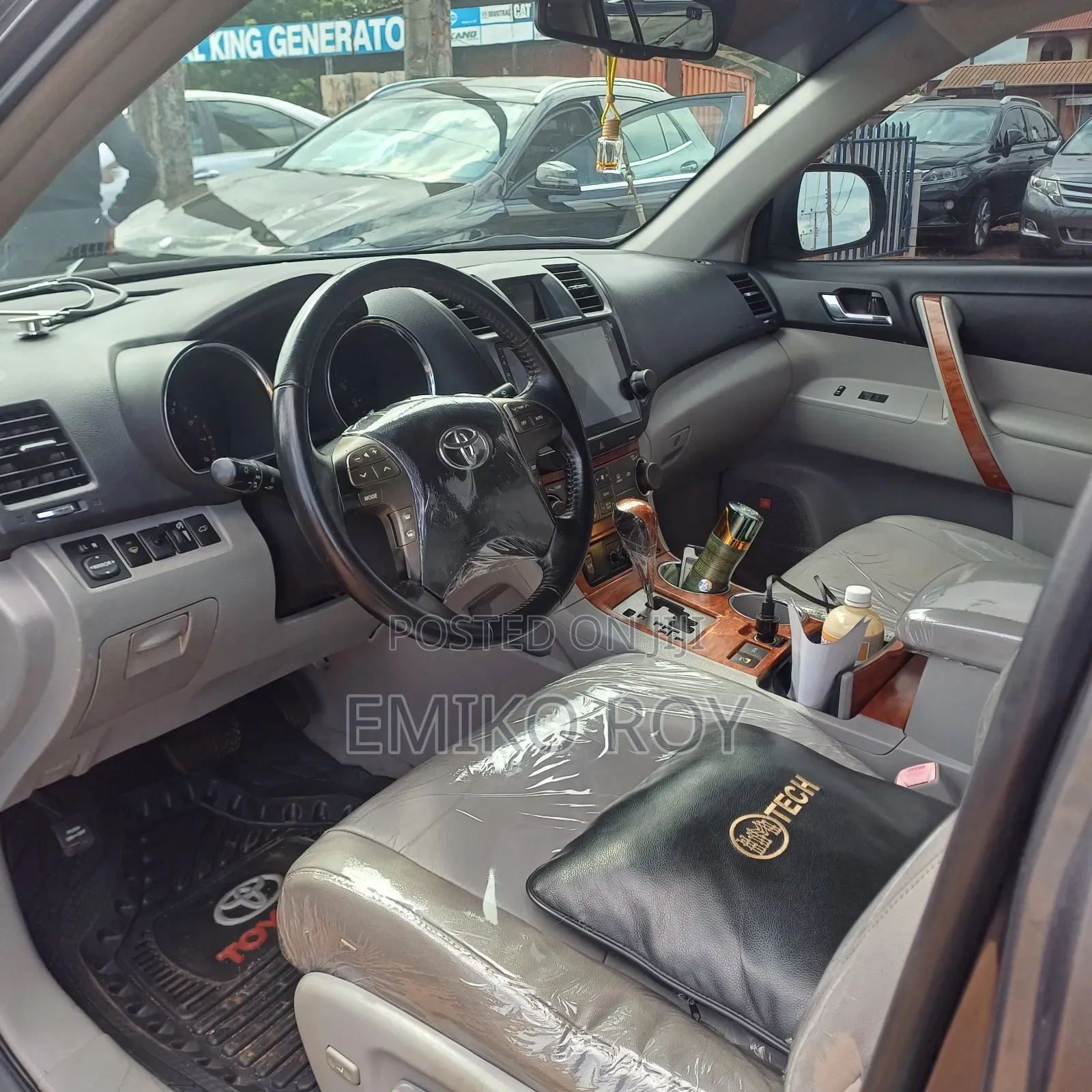 Toyota Highlander 2011 Gray