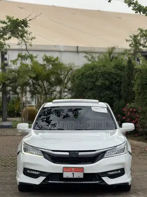 Honda Accord 2017 White