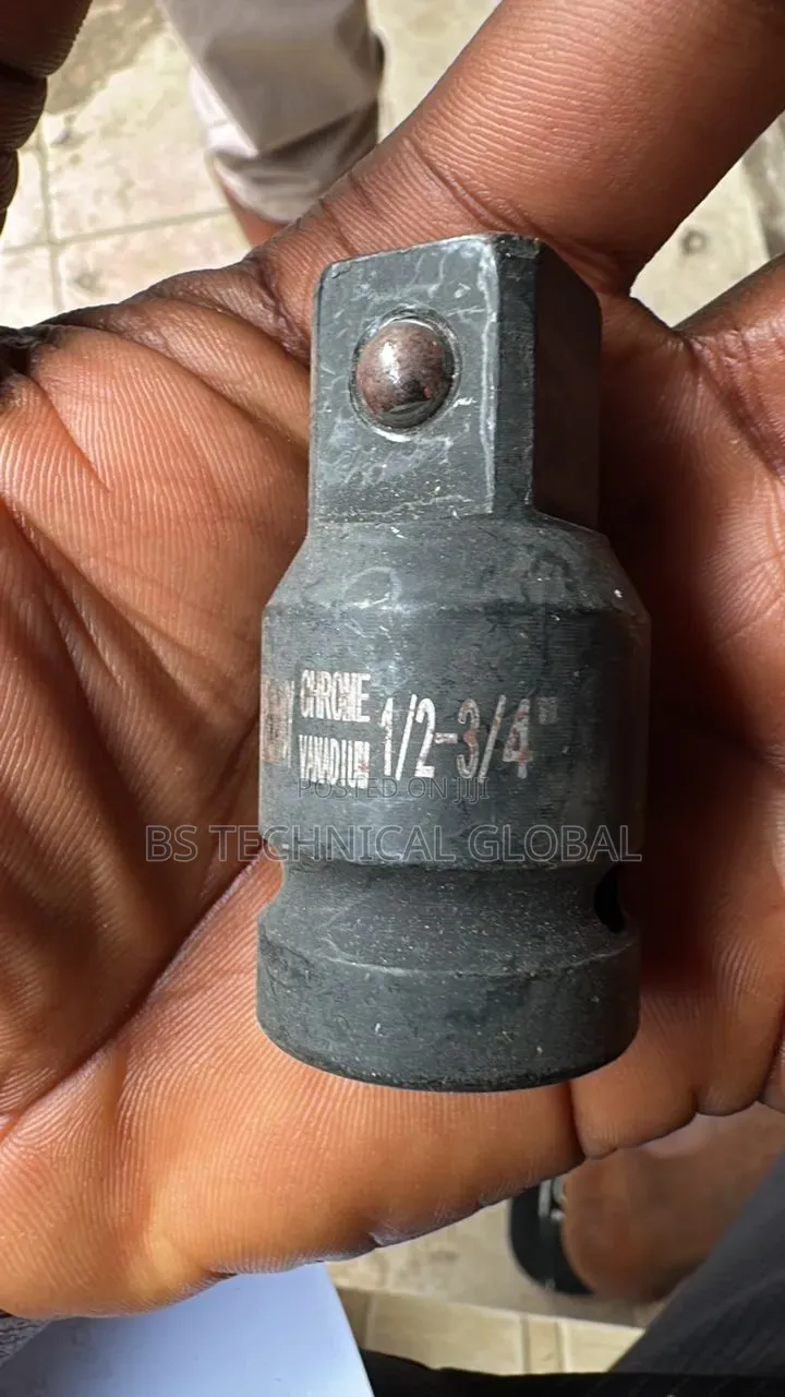 Socket Adopted 1/2"x3/4"