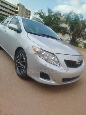 Toyota Corolla 2010 Silver