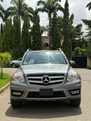 Mercedes-Benz GLK-Class 2011 Gray