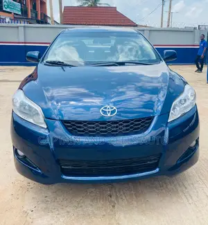 Toyota Matrix Hatchback FWD (1.8L 4cyl 5M) 2010 Blue