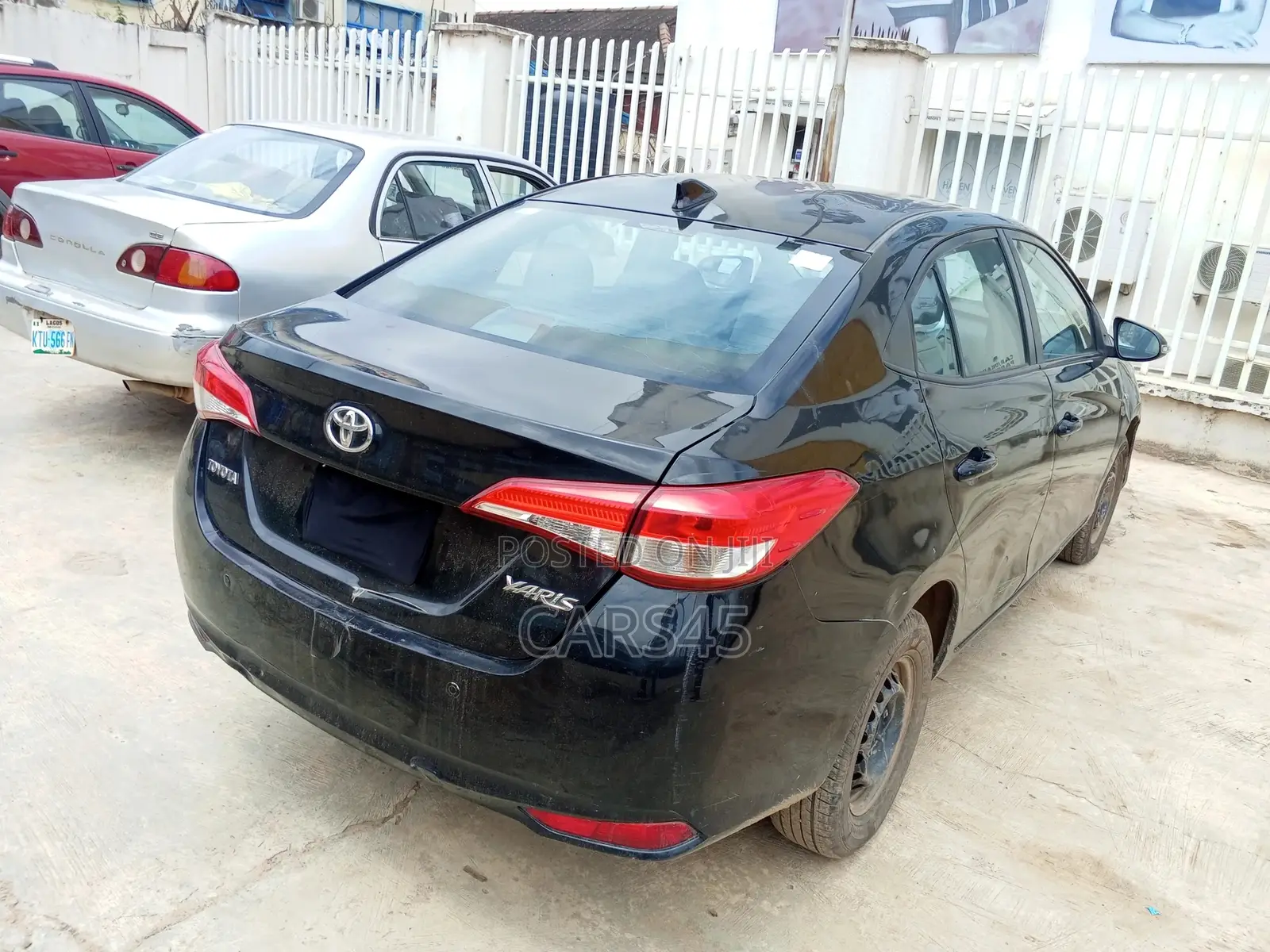 Toyota Yaris 2019 Black