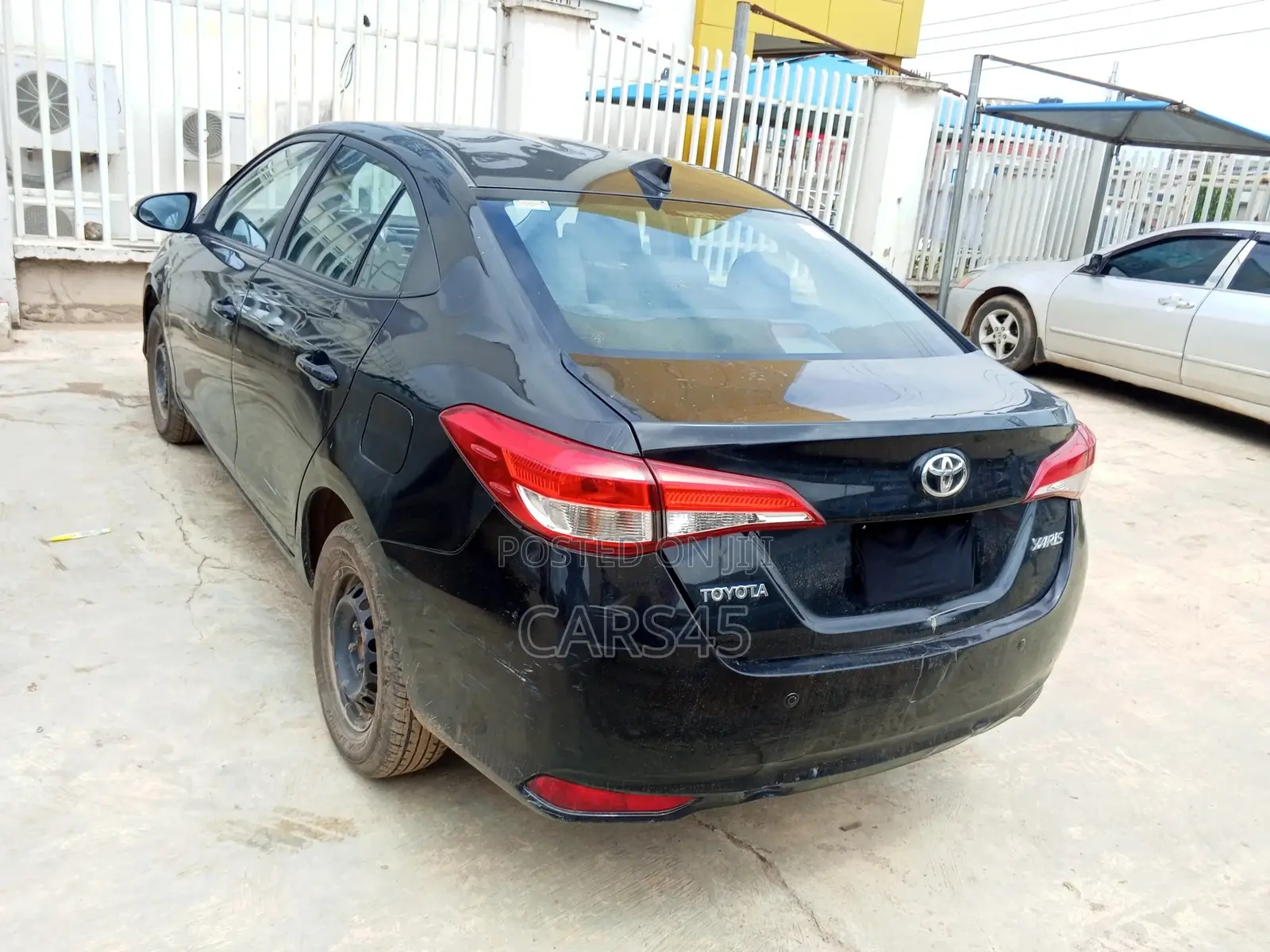 Toyota Yaris 2019 Black