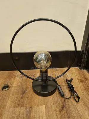 Exclusive Table Lamp With Electric Bulb