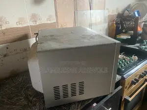 Hisense H36l Microwave