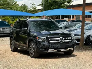 Mercedes-Benz GLB-Class GLB 250 4MATIC 2022 Black