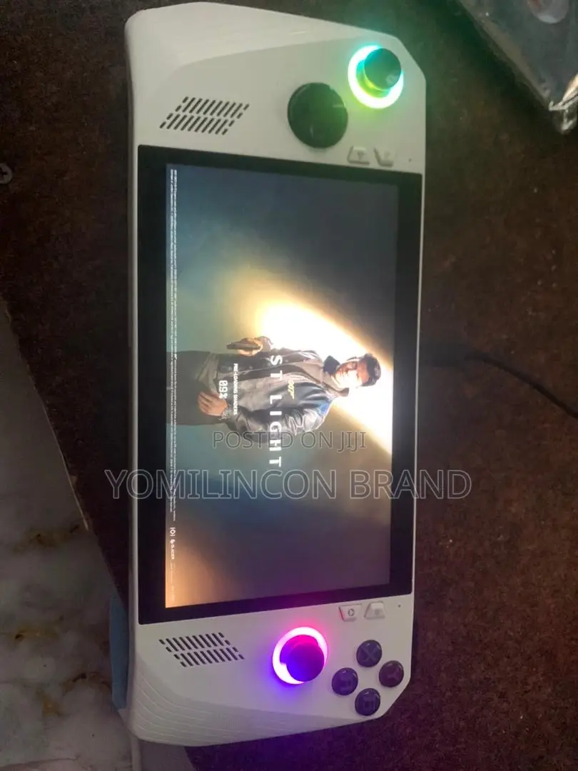 Rog Ally Z1 Extreme With 10games 