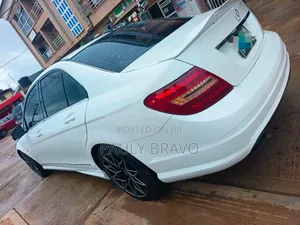 Mercedes-Benz C300 2012 White