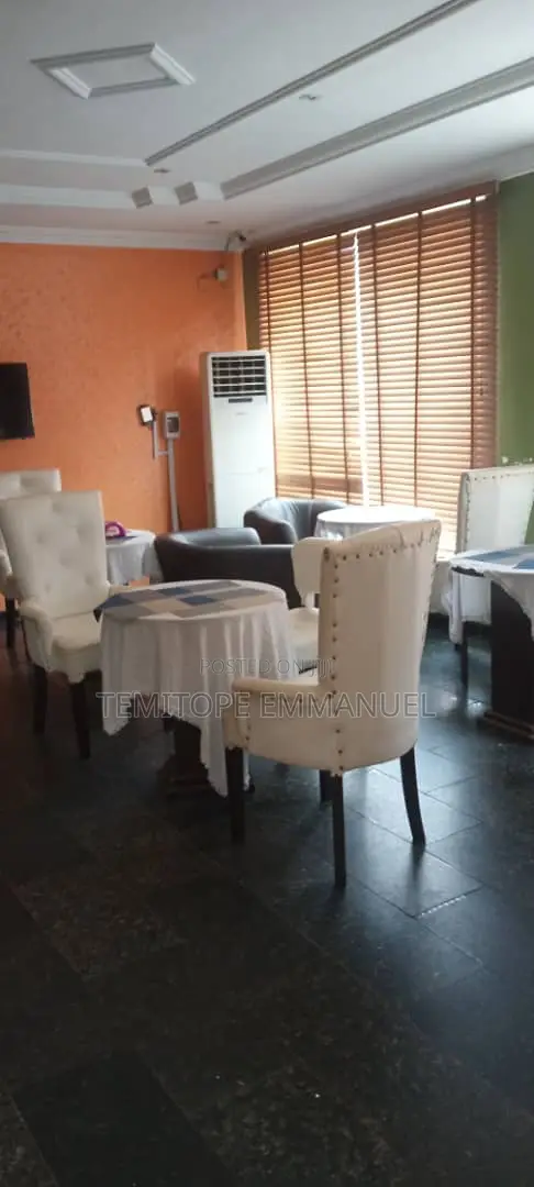 Standard and Superb Hotel on a Cool Environment