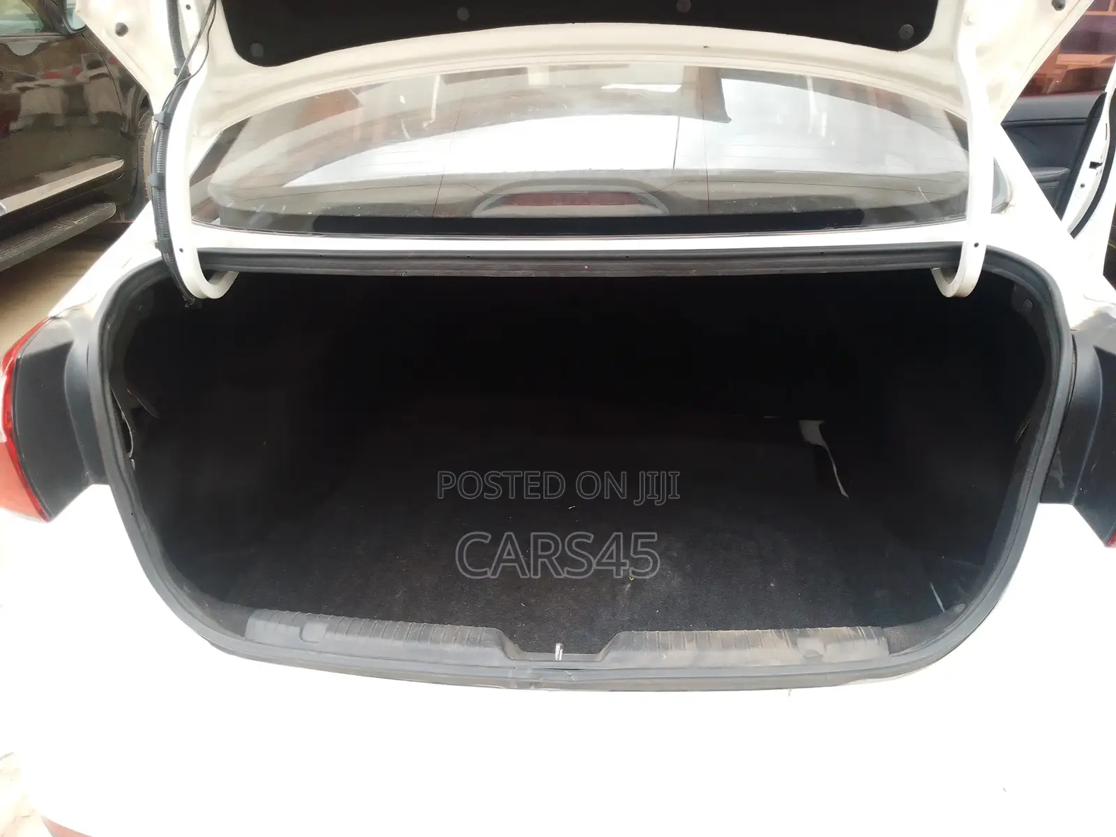 Kia K3 2019 White