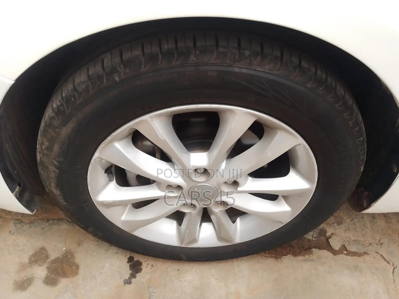 Kia K3 2019 White