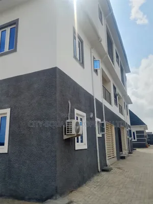 2bdrm Block of Flats in Peace Estate, Sabon Lugbe for rent