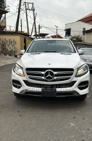 Mercedes-Benz GLE-Class 2016 White