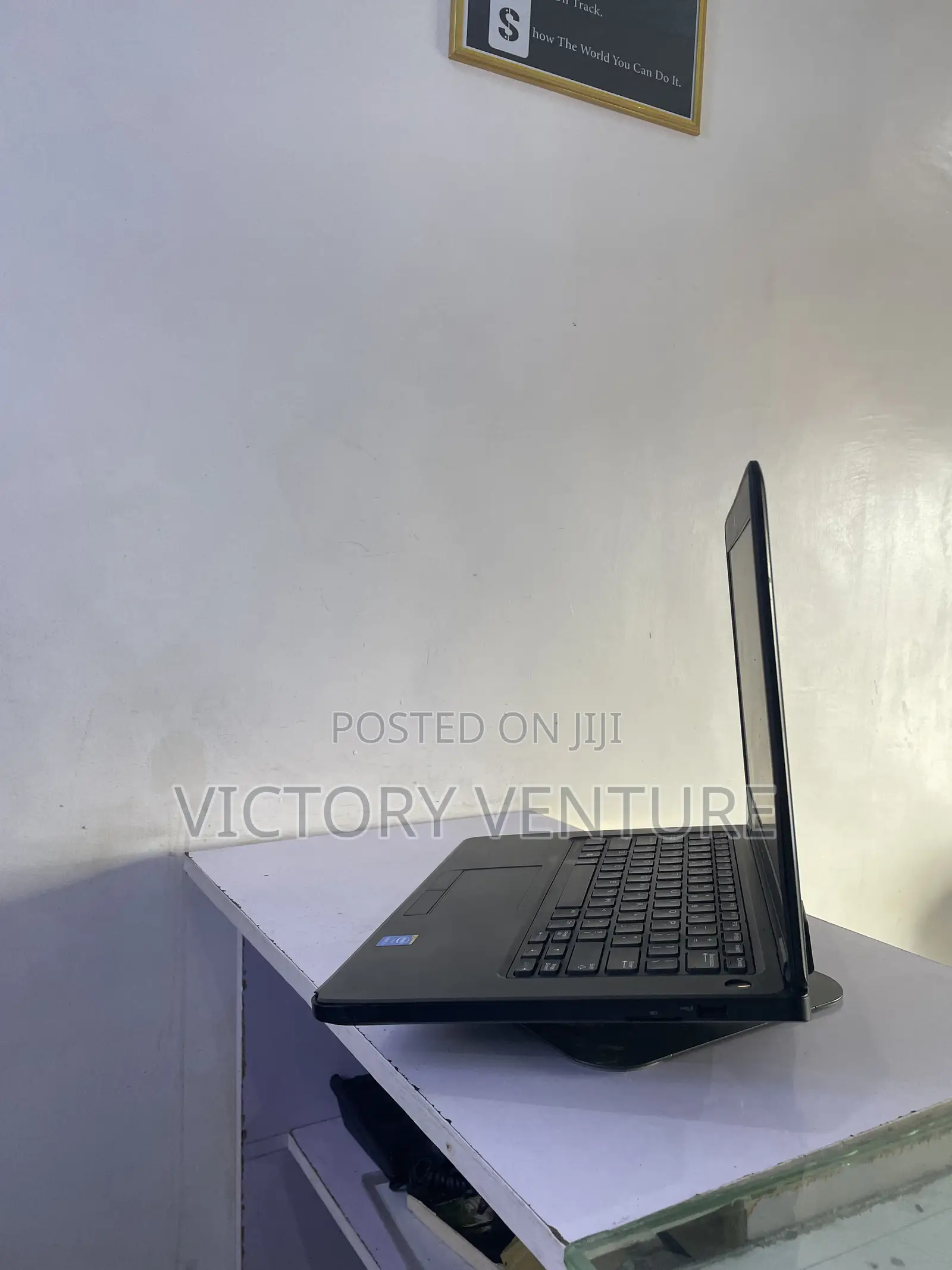 New Laptop Dell 8GB Intel Core i7 HDD 500GB
