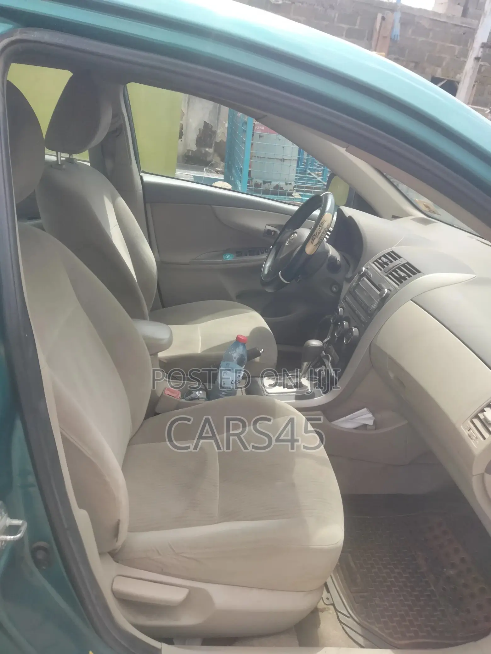 Toyota Corolla 2010 Blue
