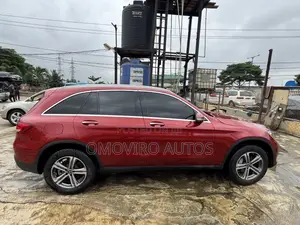 Mercedes-Benz GLC-Class 2018 Red