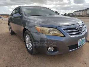 Toyota Camry 2008 Gray