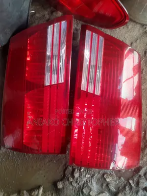 Boot Light Toyota Sienna O4 Set