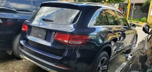 Mercedes-Benz GLC-Class 2016 Blue