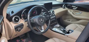 Mercedes-Benz GLC-Class 2016 Blue