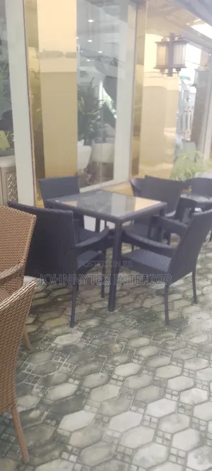 Out Door Chairs for Sun Shine
