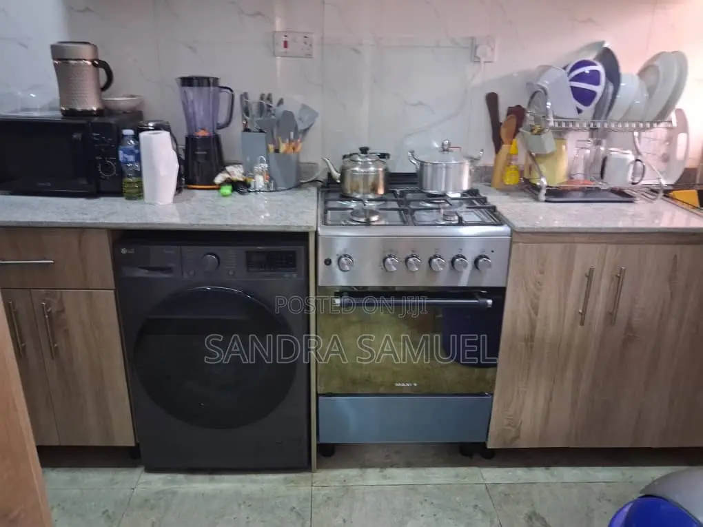Service Apartment