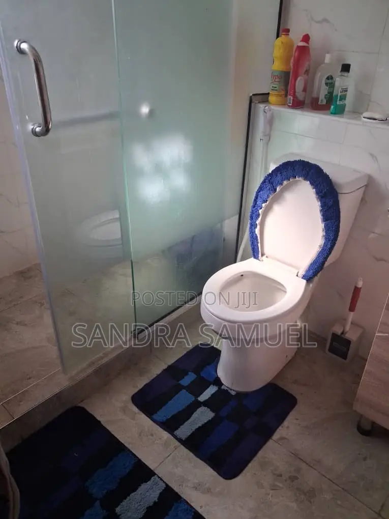 Service Apartment