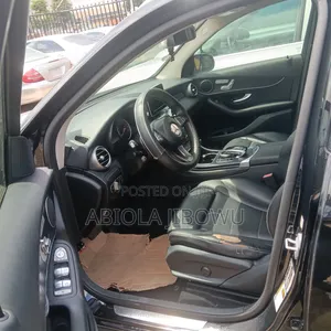 Mercedes-Benz GLC-Class 2016 Black